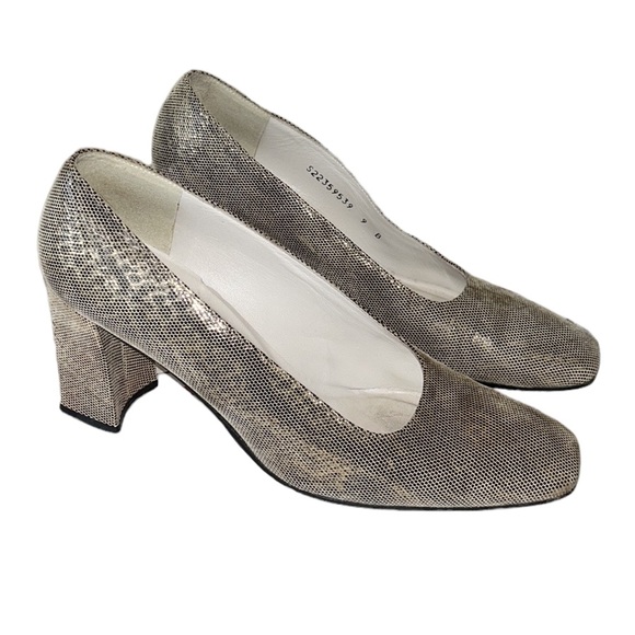 Stuart Weitzman Vintage Metallic Gold Faux Snakeskin Block Kitten Heels - 9 - Picture 1 of 14